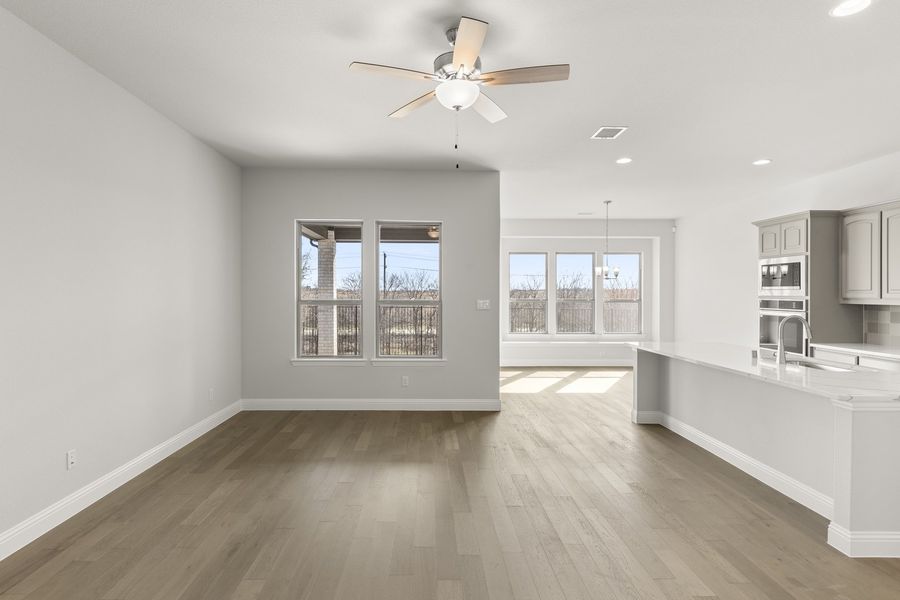 Representative unfurnished interior of a home built from the Sherman by Windsor Homes in Anna Town Square, Anna (Image 16).