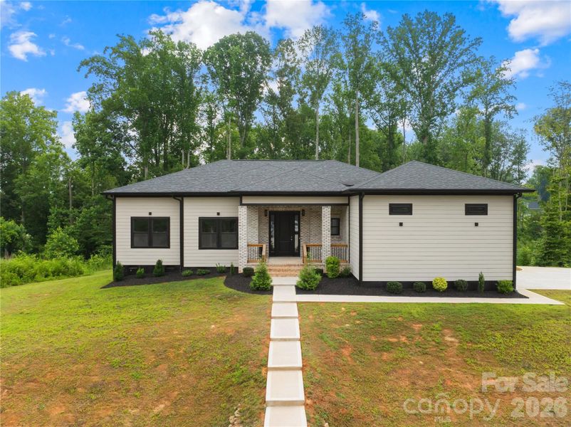 Exterior details and patio area of a home in , Bessemer City (Image 3).