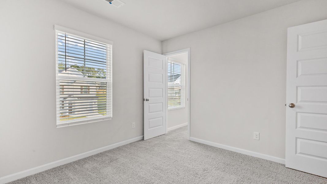 Spacious, unfurnished interior of a new home in Willowbrook, Winder (Image 36).