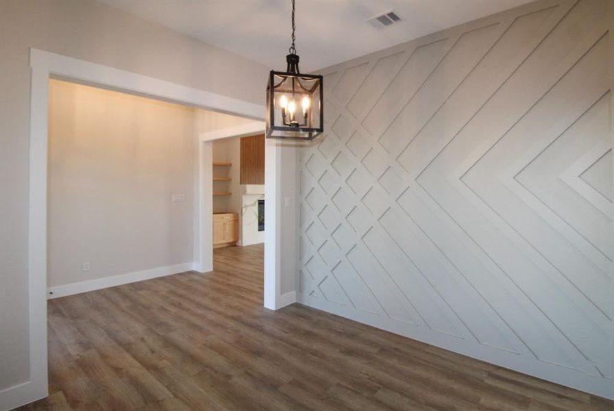 Spacious, unfurnished interior of a new home in , Waxahachie (Image 27).