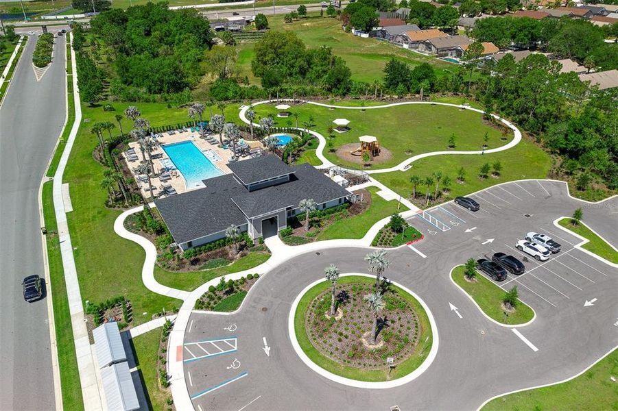 Community amenities in , Clermont (Image 43).