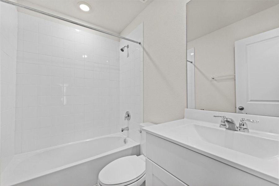 Furnished interior view inside a new home in Ladera, Luling (Image 8). Furnished interior view inside a new home in Ladera, Luling (Image 8).