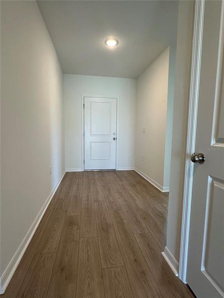 Spacious, unfurnished interior of a new home in Broadleaf, Parrish (Image 7).