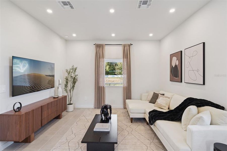Furnished interior view inside a new home in , Lady Lake (Image 6).