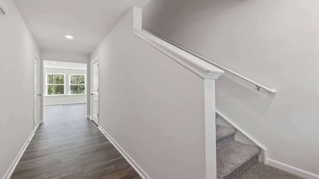 Spacious, unfurnished interior of a new home in Cloverdale Hills, Piedmont (Image 13).