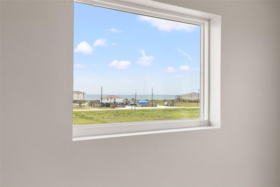 Spacious, unfurnished interior of a new home in , Surfside Beach (Image 30).