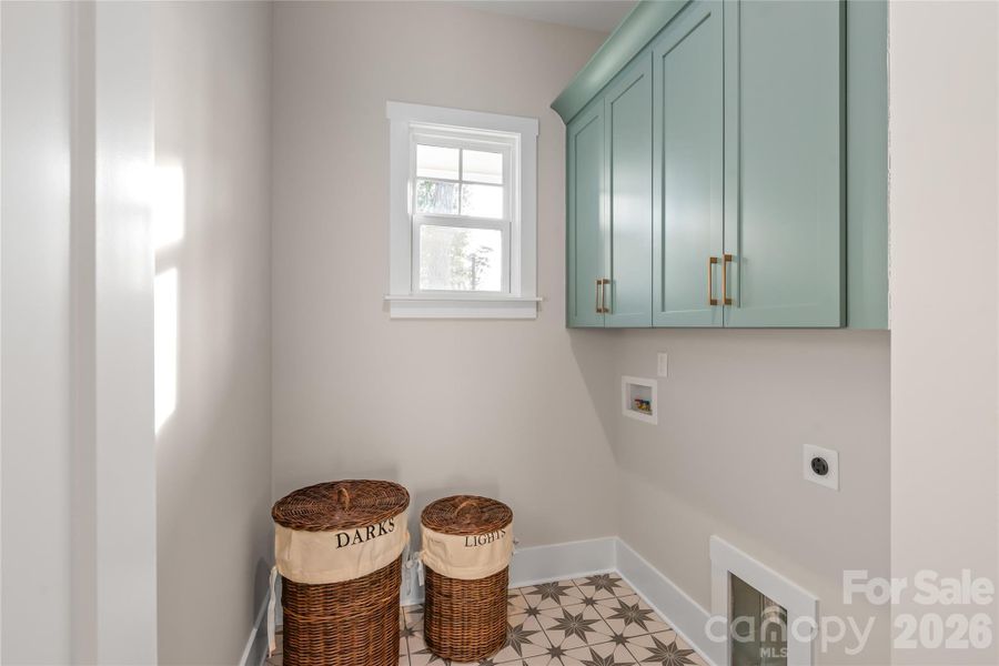 Image 40 of a home in .