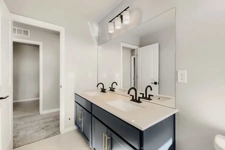 3br New Home in Parker, CO.  - Slide 29