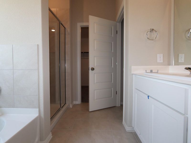 Image 19 of a home in Cascades at Onion Creek. Image 19 of a home in Cascades at Onion Creek.