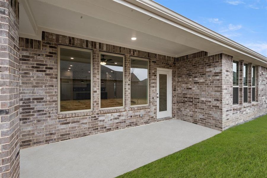 7502 Foxglove- Back-3