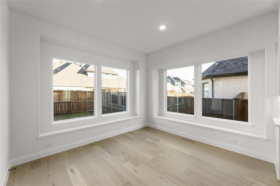 1728 Sapphire  Nook