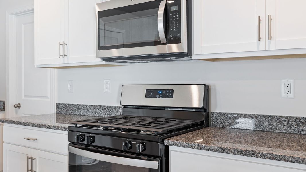 Image 29 of a home in Cloverdale Hills.