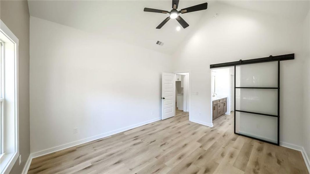 Spacious, unfurnished interior of a new home in , Bremen (Image 50). Spacious, unfurnished interior of a new home in , Bremen (Image 50).