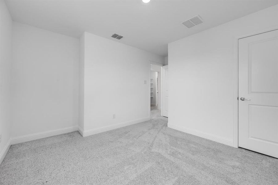 Spacious, unfurnished interior of a new home in North Sky Celina, Celina (Image 28).