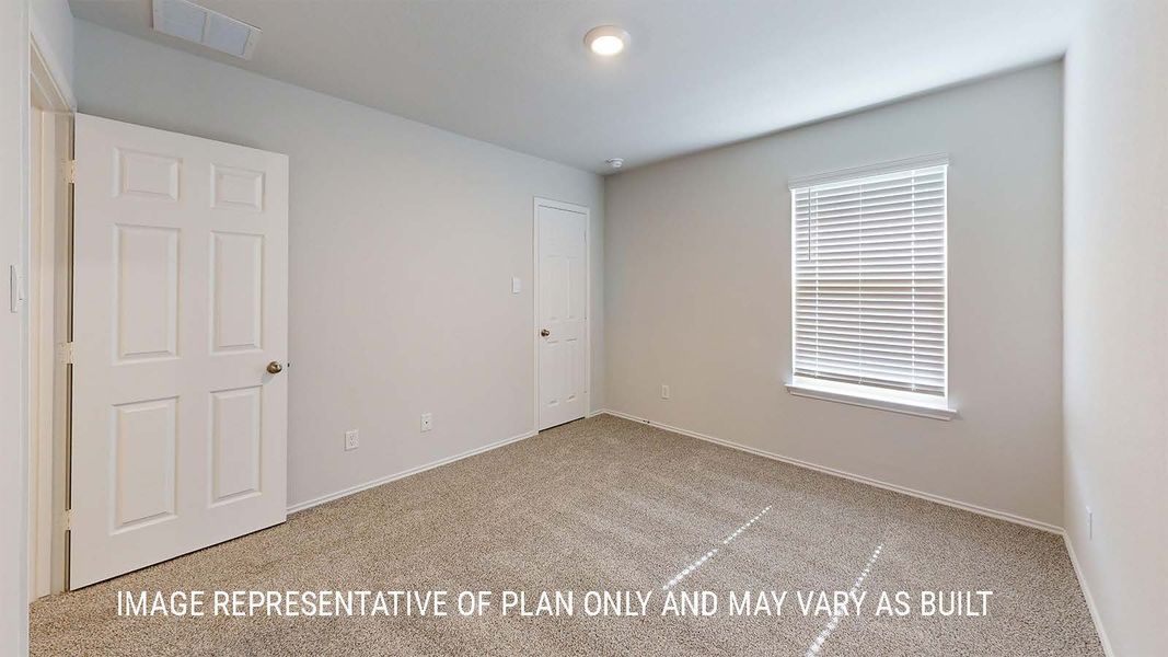 Spacious, unfurnished interior of a new home in Turnbo Ranch, Killeen (Image 33).