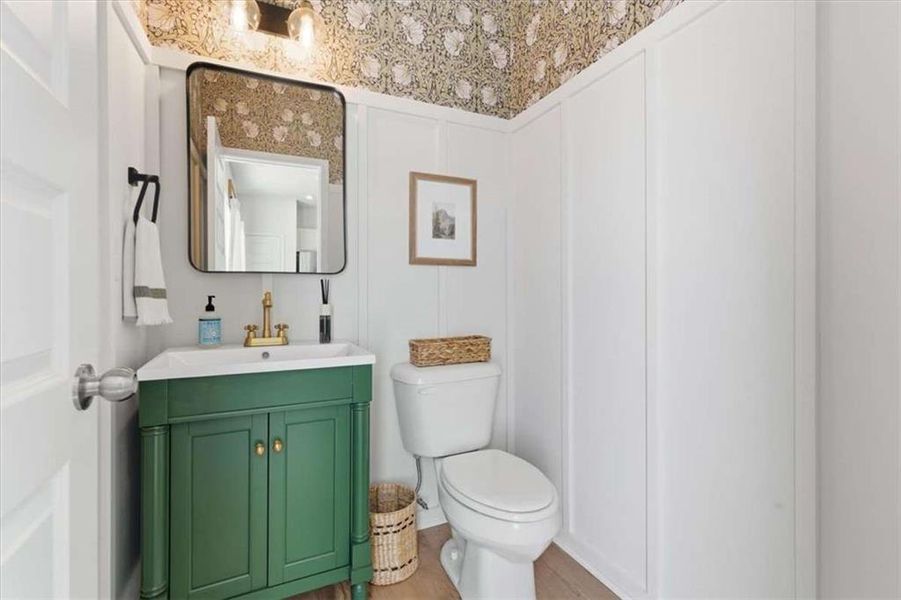 Furnished interior view inside a new home in , Jasper (Image 16).