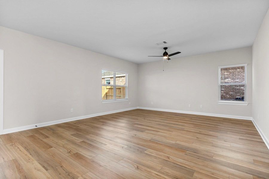 Spacious, unfurnished interior of a new home in Emberly, Beasley (Image 14).