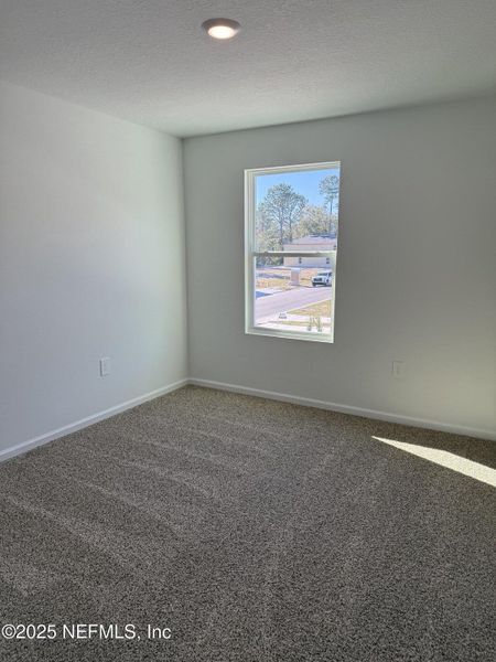 Spacious, unfurnished interior of a new home in Trout River, Jacksonville (Image 25).