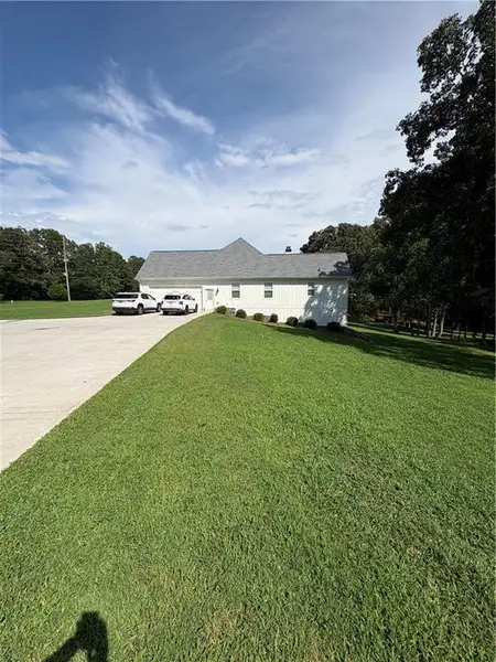 Image 67 of a home in .