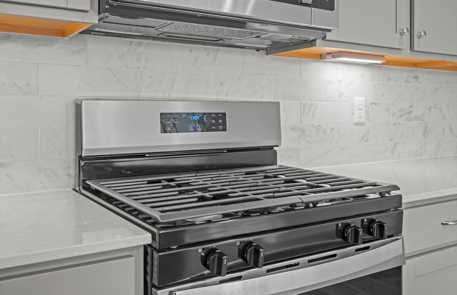 Close-up of interior finishes inside a home in Alston Park, Greenville (Image 13).