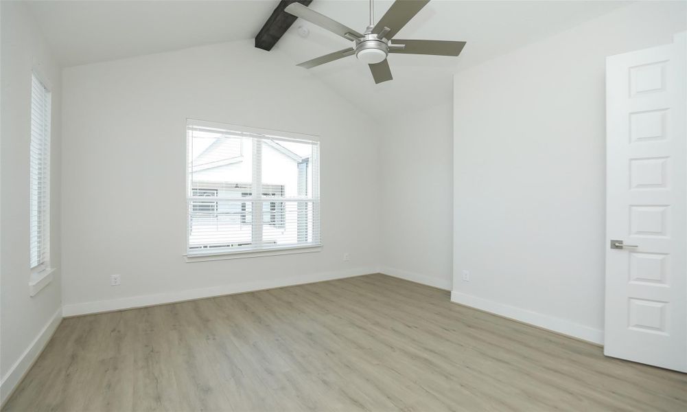 Spacious, unfurnished interior of a new home in Independence Heights, Houston (Image 26). Spacious, unfurnished interior of a new home in Independence Heights, Houston (Image 26).