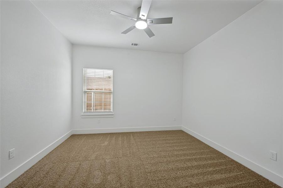 Spacious, unfurnished interior of a new home in , Fort Worth (Image 20).