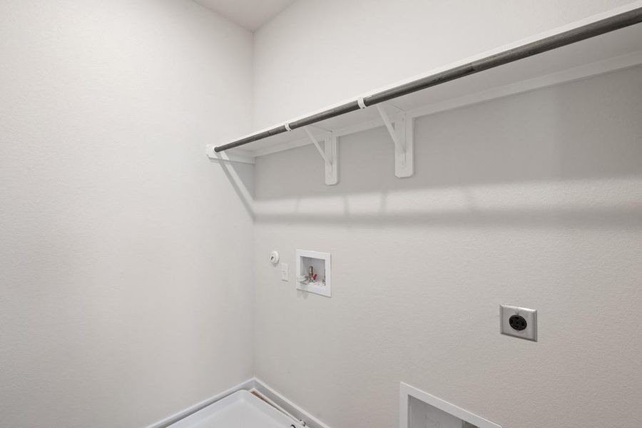 Spacious, unfurnished interior of a new home in Union Collection at Park Central, Georgetown (Image 40).