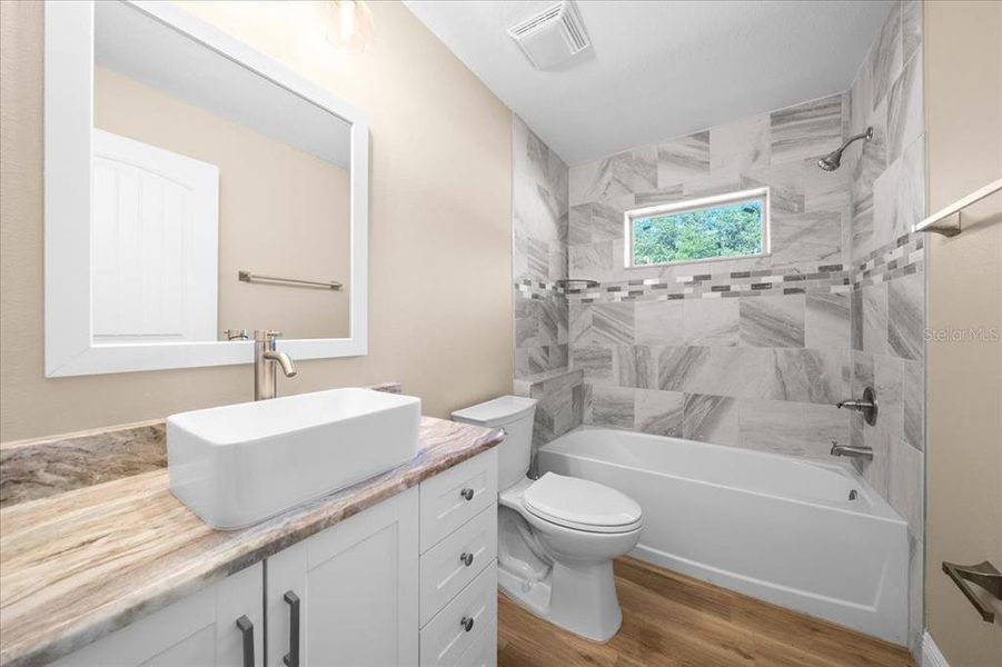 Furnished interior view inside a new home in , Dunnellon (Image 2).