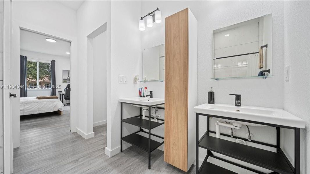 Furnished interior view inside a new home in , Cape Coral (Image 26).