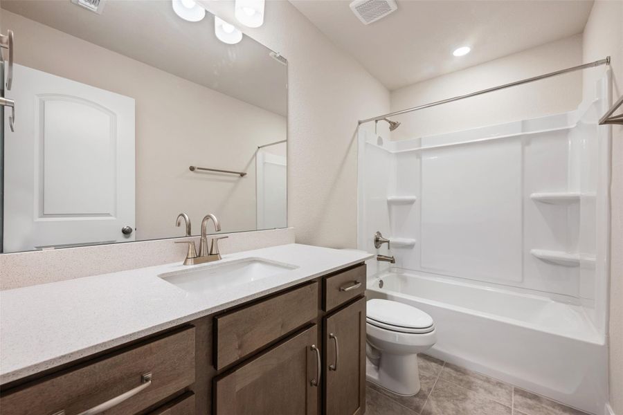 Furnished interior view inside a new home in Rolling Glen, Hutto (Image 14).