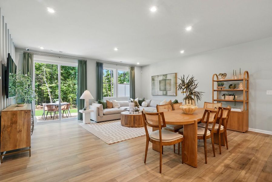 Photo representation of the Aurora plan. Colors, finishes and options will vary.