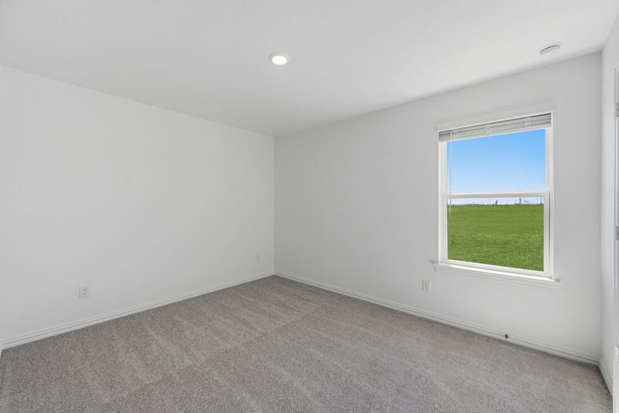 Spacious, unfurnished interior of a new home in Parks at Foster Crossing, Anna (Image 21). Spacious, unfurnished interior of a new home in Parks at Foster Crossing, Anna (Image 21).