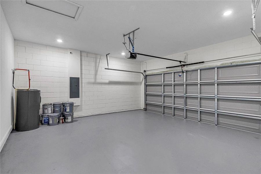 Spacious, unfurnished interior of a new home in , Citrus Springs (Image 36). Spacious, unfurnished interior of a new home in , Citrus Springs (Image 36).