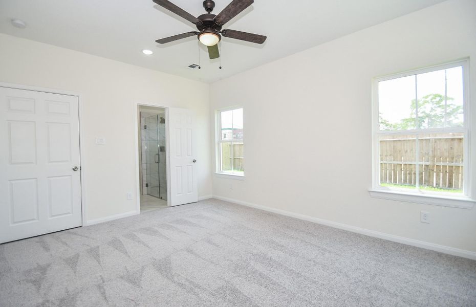 Spacious, unfurnished interior of a new home in , Houston (Image 20). Spacious, unfurnished interior of a new home in , Houston (Image 20).