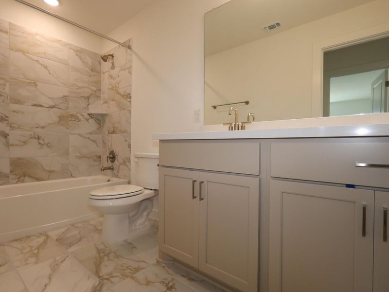 Furnished interior view inside a new home in Barksdale, Leander (Image 10).