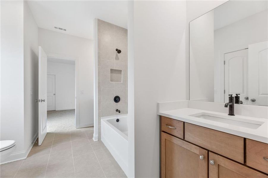 Furnished interior view inside a new home in Ashbury Commons, Powder Springs (Image 12). Furnished interior view inside a new home in Ashbury Commons, Powder Springs (Image 12).