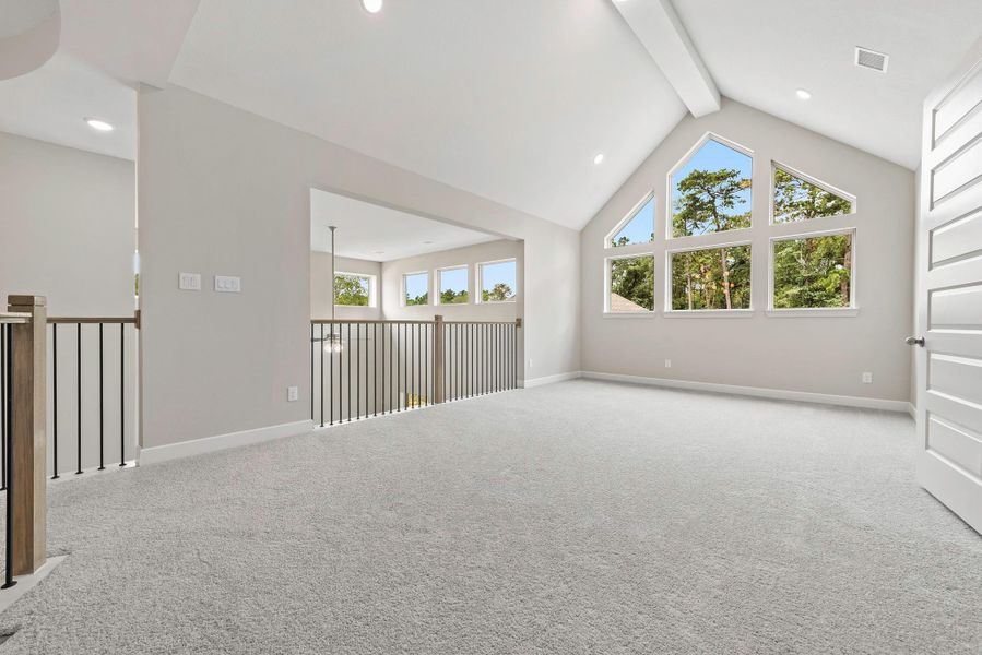 Spacious, unfurnished interior of a new home in The Woodlands Hills, Willis (Image 14).