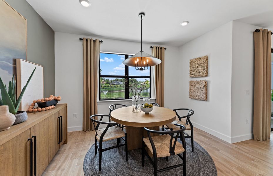 Café located off the kitchen