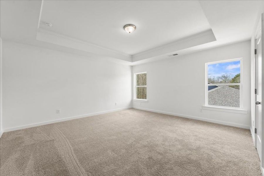 Spacious, unfurnished interior of a new home in , Statham (Image 24).