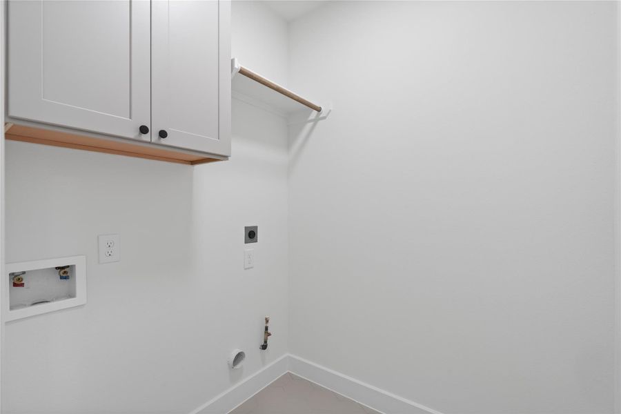 Spacious, unfurnished interior of a new home in , Houston (Image 23).
