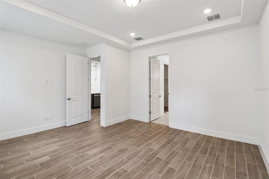 Spacious, unfurnished interior of a new home in Ridgehaven - Reserve Series, Ormond Beach (Image 20).