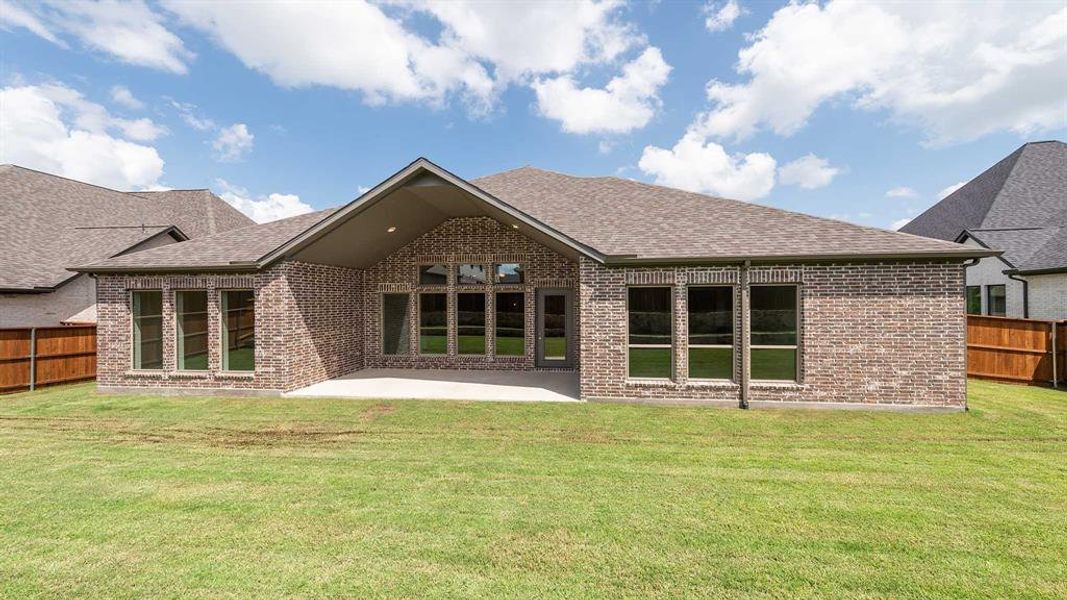 Front exterior of a new home in Somerset Park 80', Rockwall, TX, highlighting curb appeal (Image 2). Front exterior of a new home in Somerset Park 80', Rockwall, TX, highlighting curb appeal (Image 2).