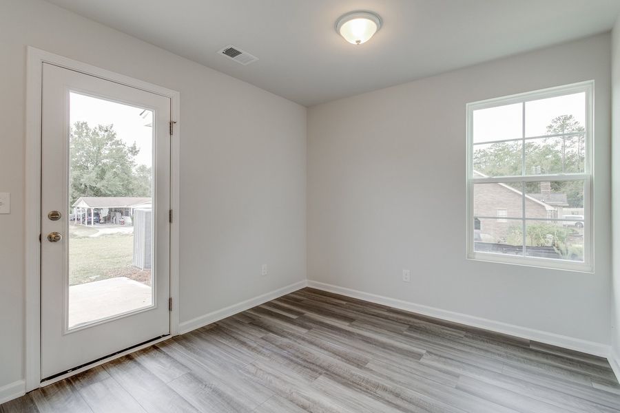 Spacious, unfurnished interior of a new home in Haynes Park, Columbia (Image 15). Spacious, unfurnished interior of a new home in Haynes Park, Columbia (Image 15).