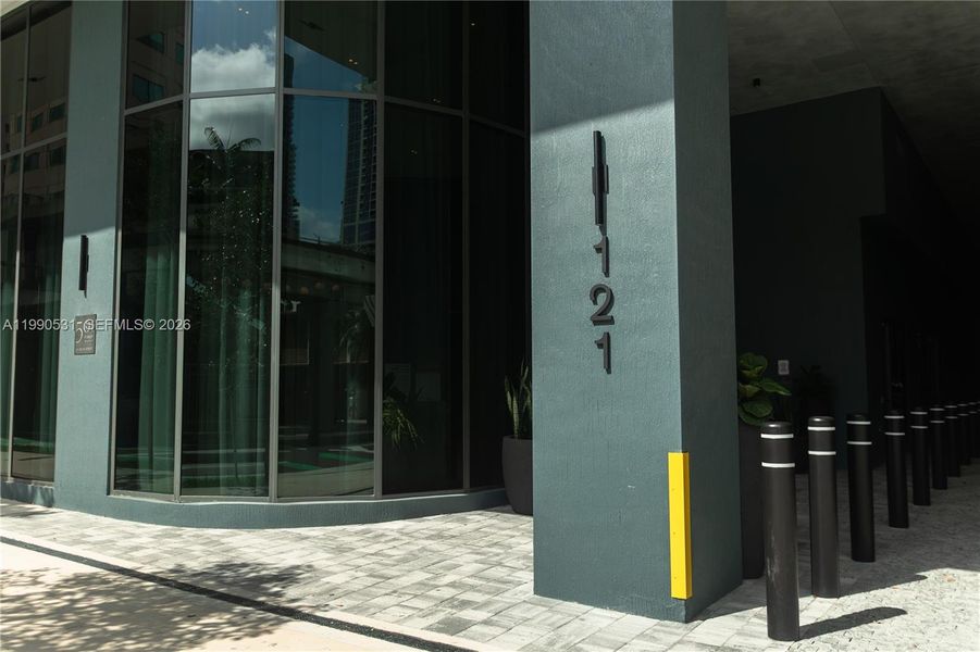 Image 69 of a home in .