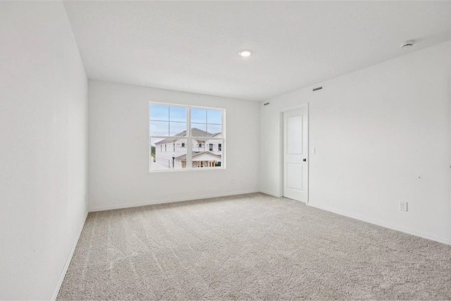 Spacious, unfurnished interior of a new home in Northlake at Ovation, Winter Garden (Image 24). Spacious, unfurnished interior of a new home in Northlake at Ovation, Winter Garden (Image 24).