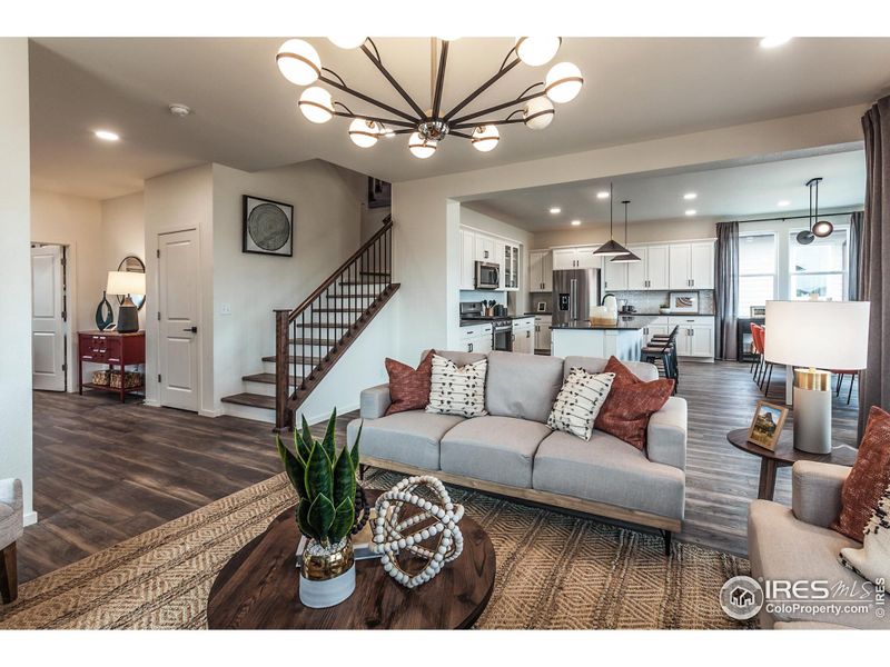 EXAMPLE PHOTO: LIVING ROOM & KITCHEN EXAMPLE PHOTO: LIVING ROOM & KITCHEN