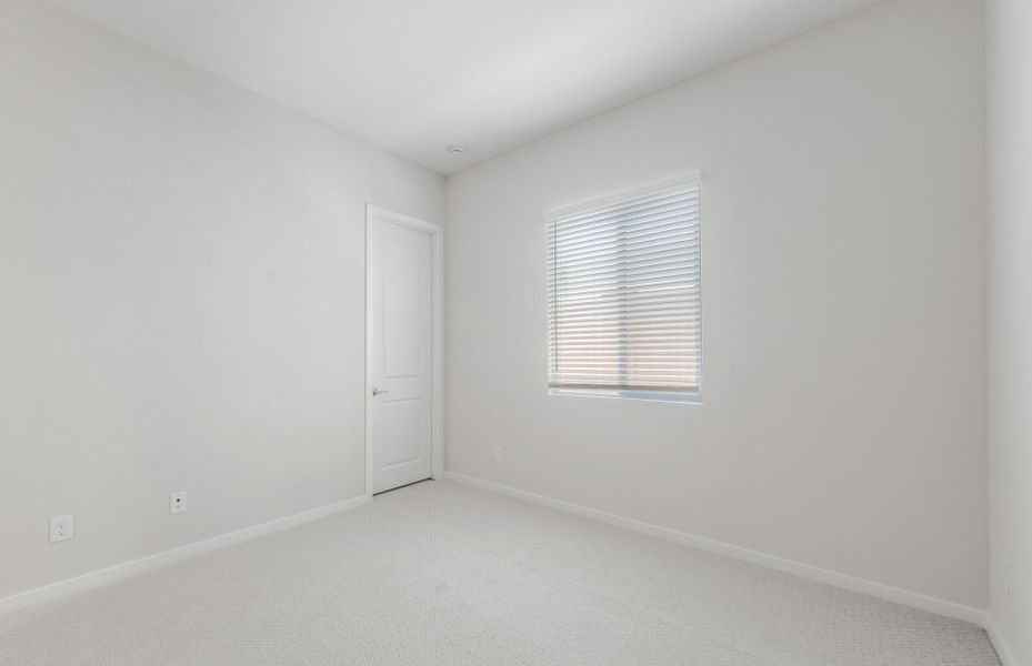 Spacious, unfurnished interior of a new home in Regent Hills - Meadow Series, Buckeye (Image 20). Spacious, unfurnished interior of a new home in Regent Hills - Meadow Series, Buckeye (Image 20).