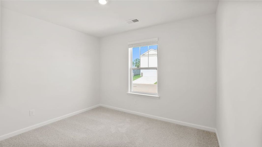 Spacious, unfurnished interior of a new home in Varner Station, Woodruff (Image 16).