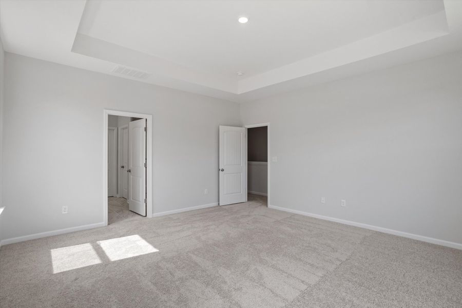 Spacious, unfurnished interior of a new home in Sweetbrier, Durham (Image 23).
