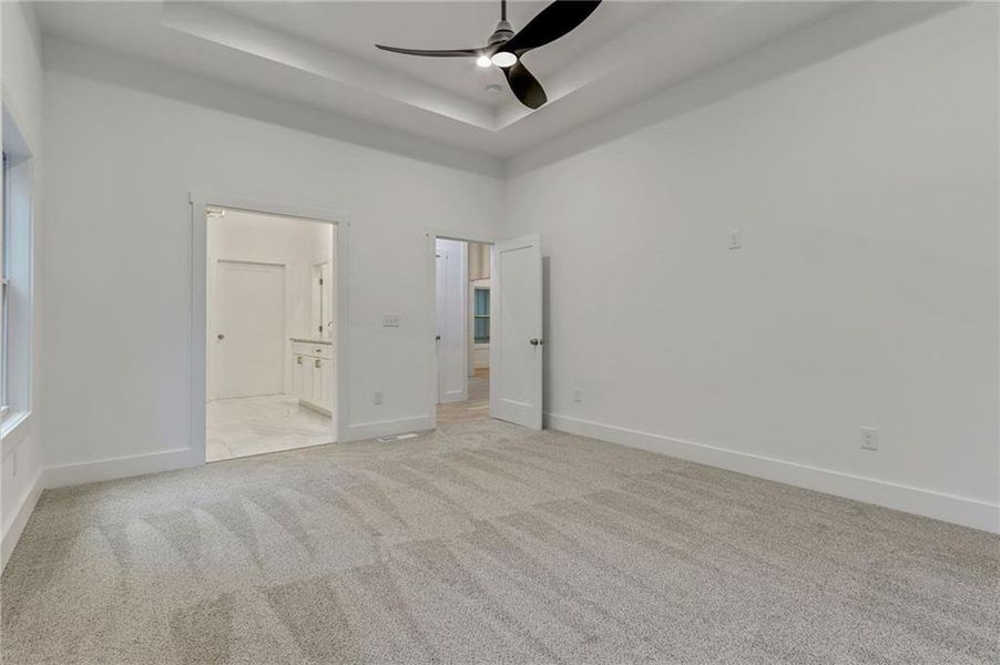 Spacious, unfurnished interior of a new home in , Waleska (Image 26).